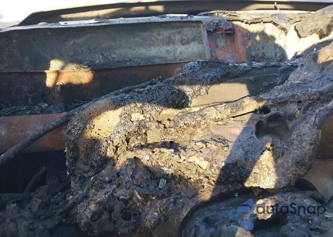 1999 Ford F-250 Lariat/Xl/Xlt из США, поврежденный, VIN 1FTNW21F3XEE49527